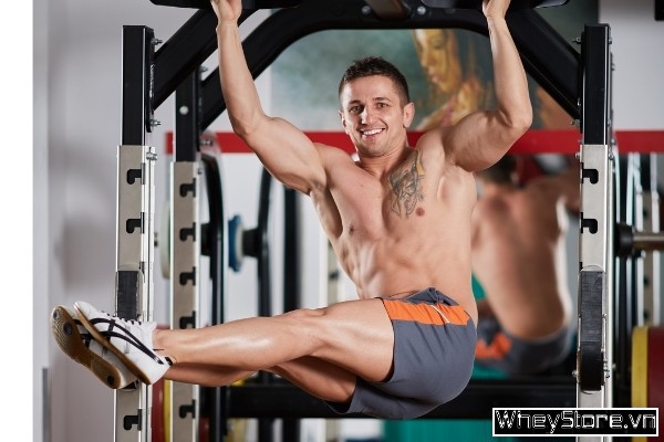 8 bài tập bụng với xà đơn giúp bạn tạo cơ 6 múi sau 2 tuần - Ảnh 7