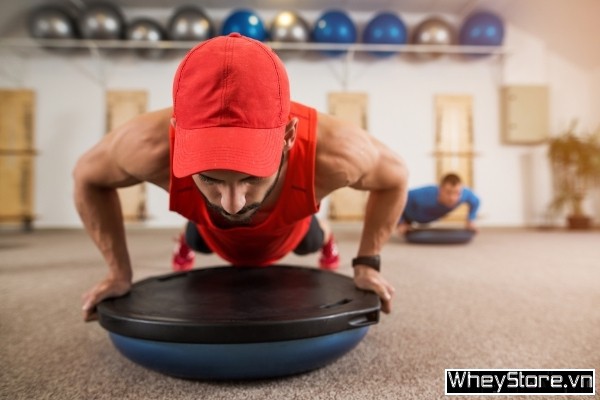 14 bài tập với bóng bosu kích thích phát triển Tải app F8BET toàn thân - Ảnh 5