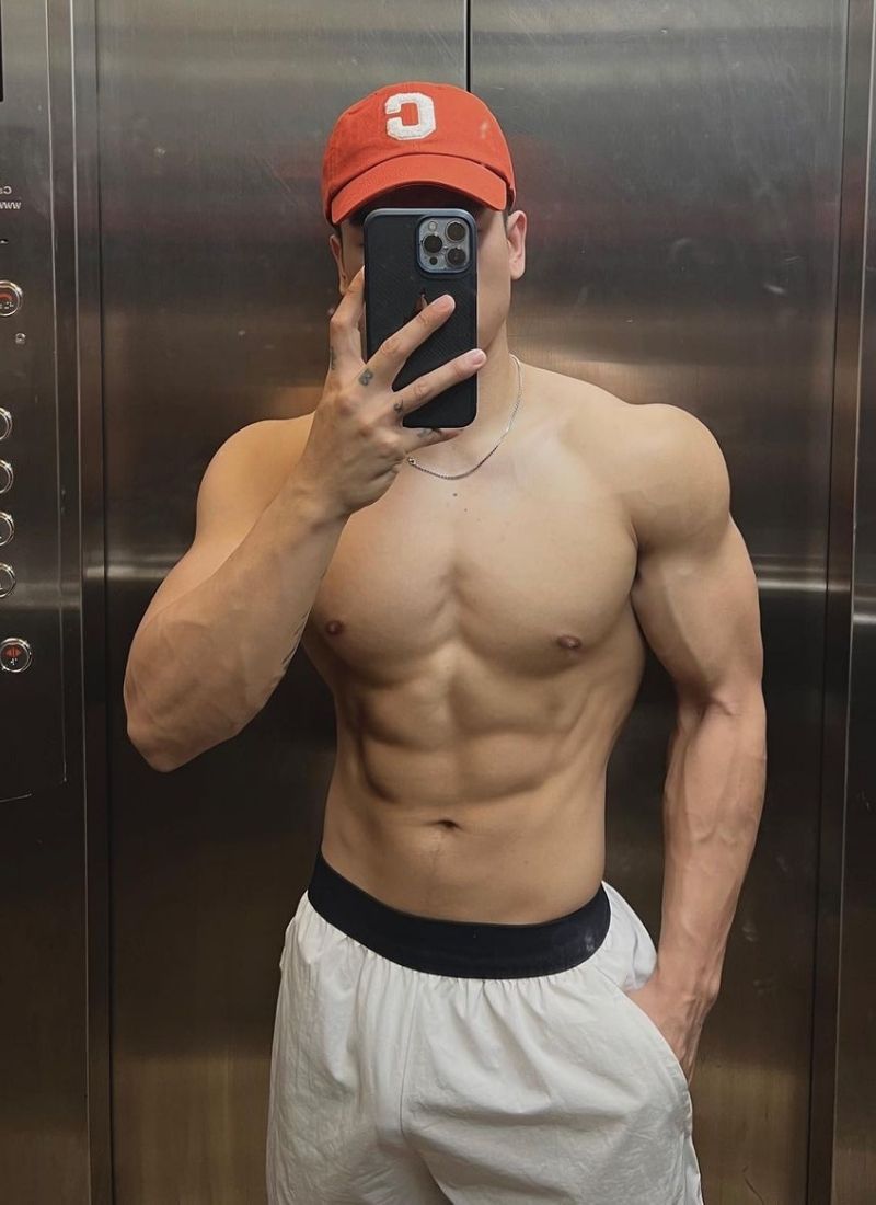 ảnh trai đẹp 6 múi tập gym